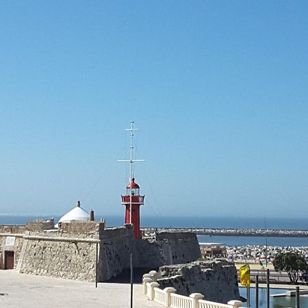 Rua das Rosas 22/B&B Figueira da Foz Bagian luar foto